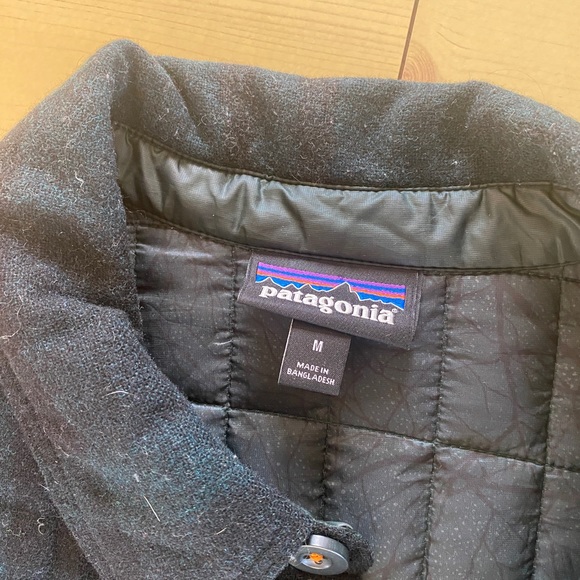 Cropped Patagonia Vintage Down Jacket size medium - Picture 5 of 8